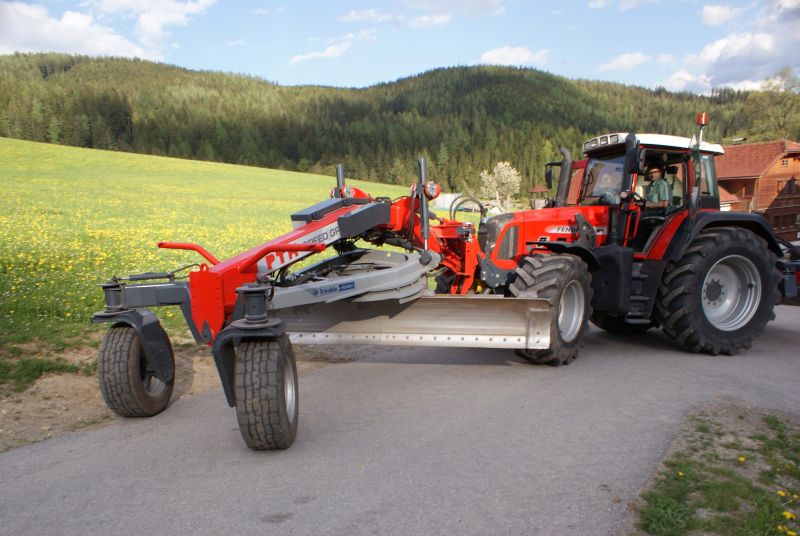 tractor mounted grader